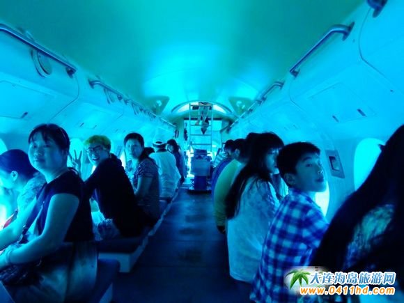 美人魚號(hào)潛艇內(nèi)部